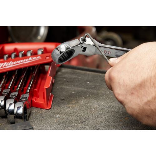 Milwaukee 48-22-9513 15pc Metric Flex Head Ratcheting Combination Wrench